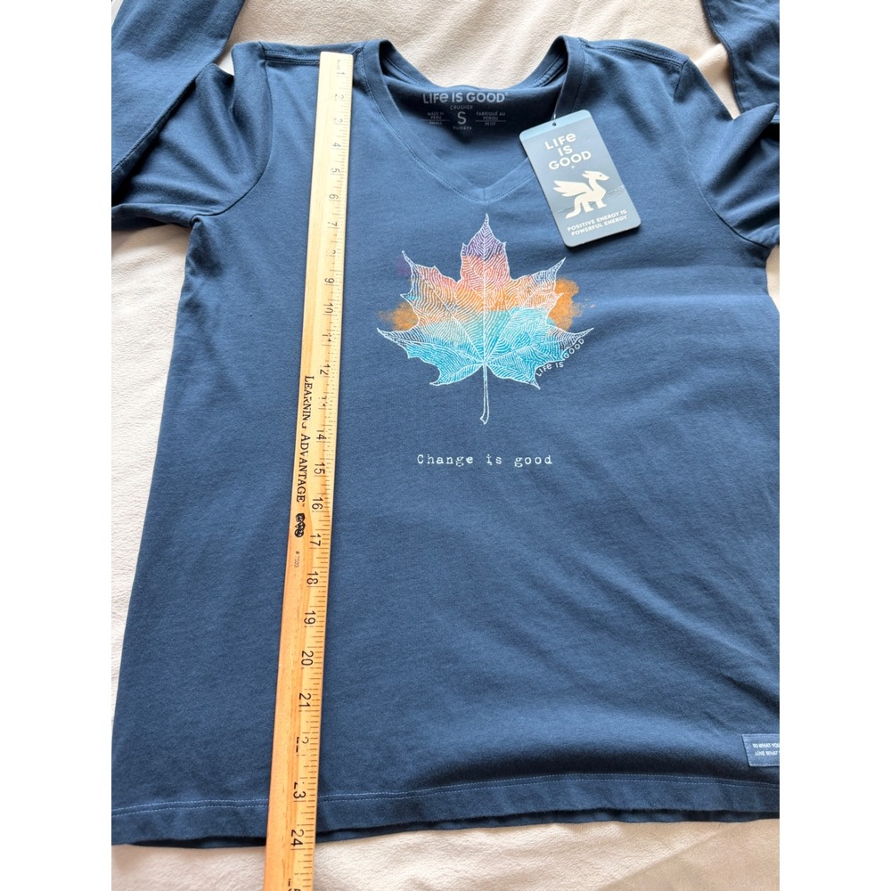 Life is Good Long Sleeve Tee Womens S Blue NWT Change is Good Maple Leaf Crusher - Picture 8 of 9